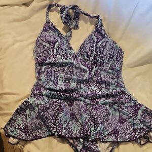 Sea & Sand Beachwear Swimsuit Womans Size 12 New No Tags